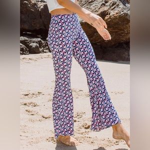 NWT WOMEN'S BELL BOTTOMS MULTI COLORED PANTS